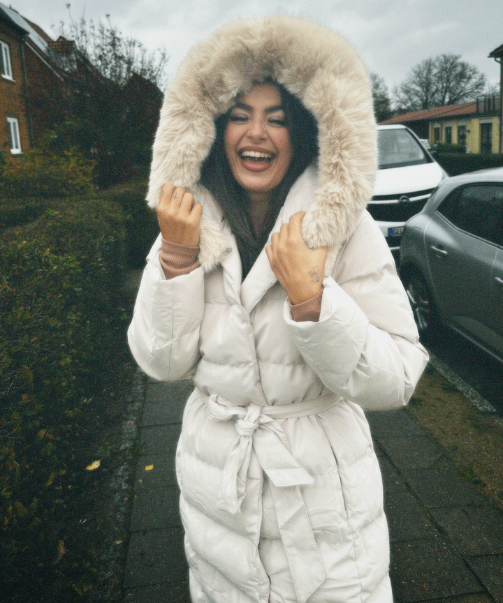 Margit | Dam Lång Beige Vinterparka